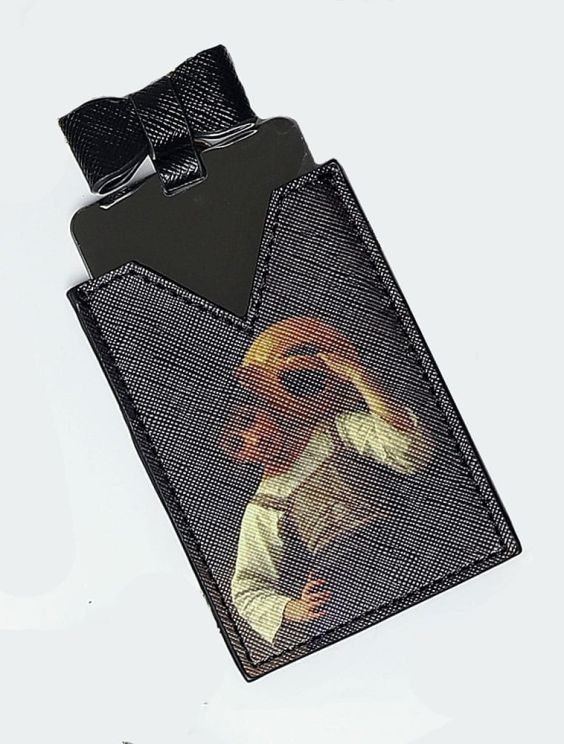 Mirror Wallet Amina Gallery